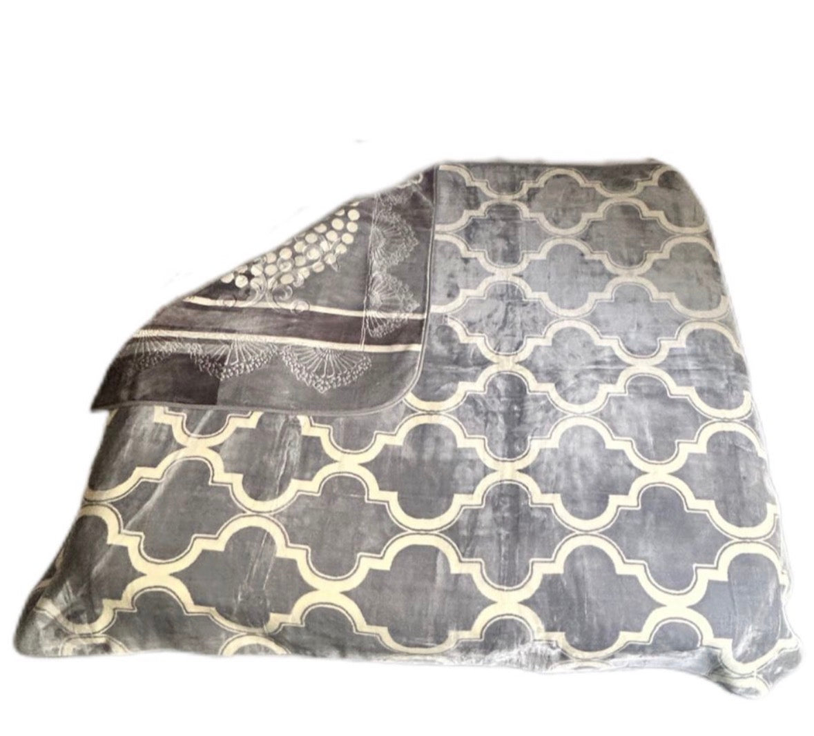 Cozy Cozy Embossed 2Ply Mink Queen Blanket - Grey