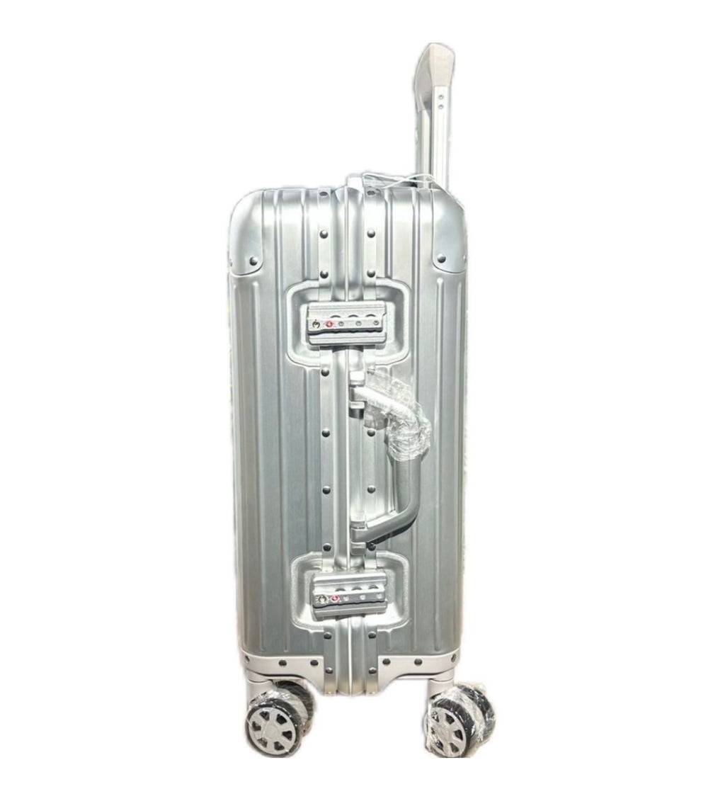 Lumin Aluminium Hard Shell Vertigo Suitcase with TSA Locks - 55cm - Silver