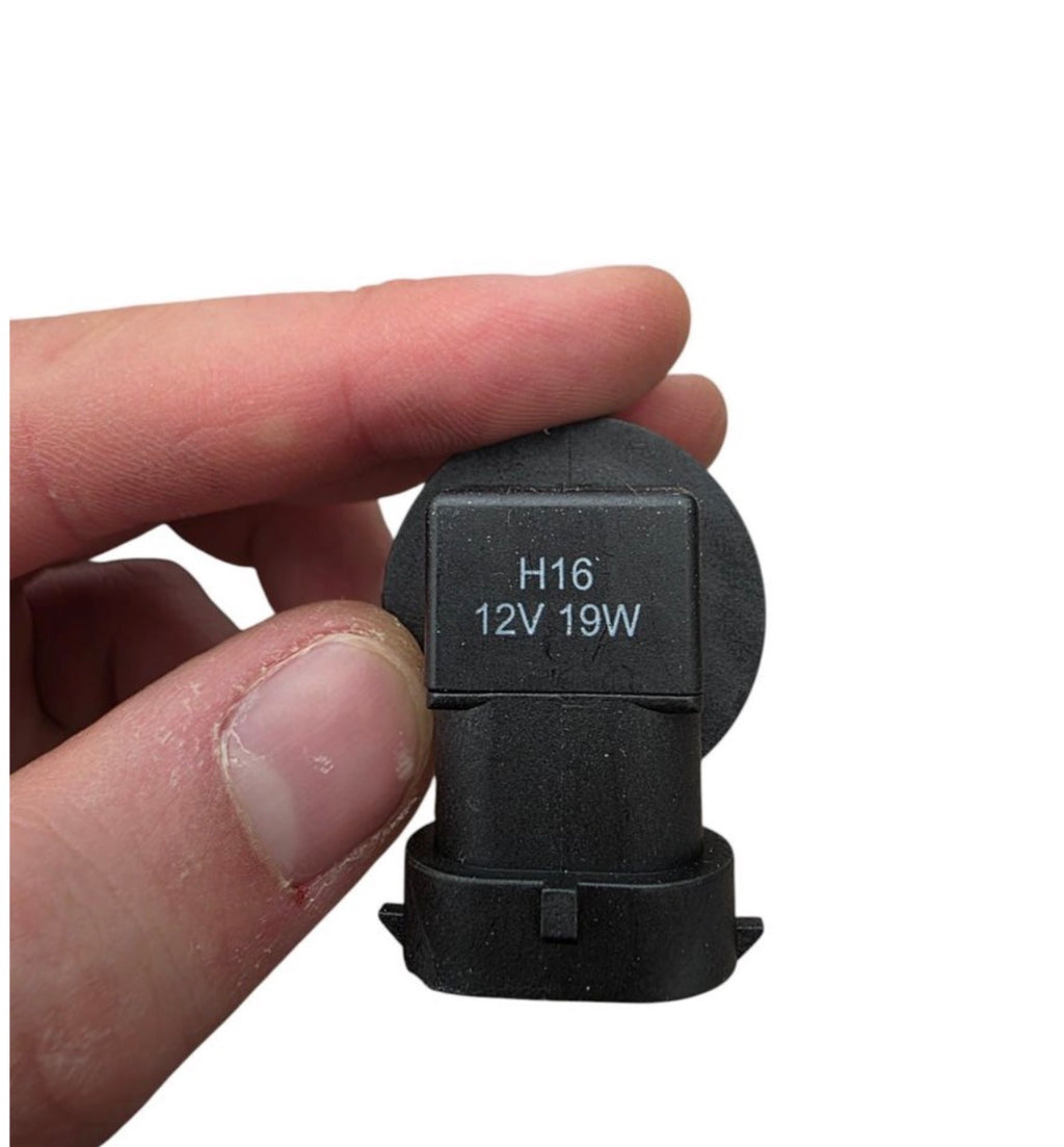 Lucas H16 12V 19W Fog Light Globe for Cars Pack of 2