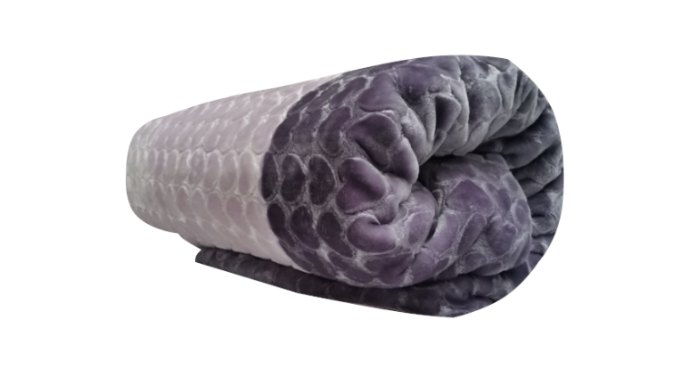 Sesli - Mink Colourful 1Ply Blanket – Queen Size - Hearts - purple